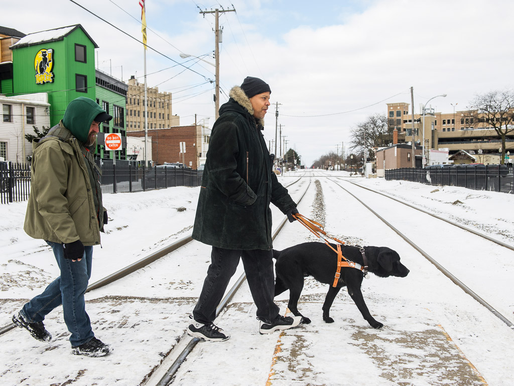Working Your Leader Dog in Extreme Weather